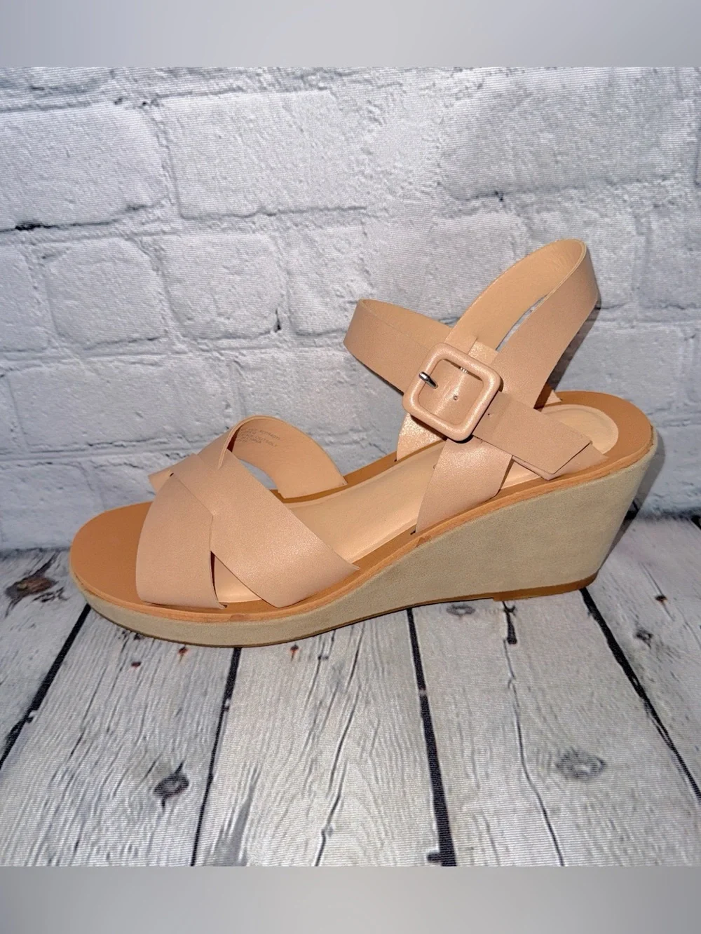 NEW! XOXO Wedge Sandals